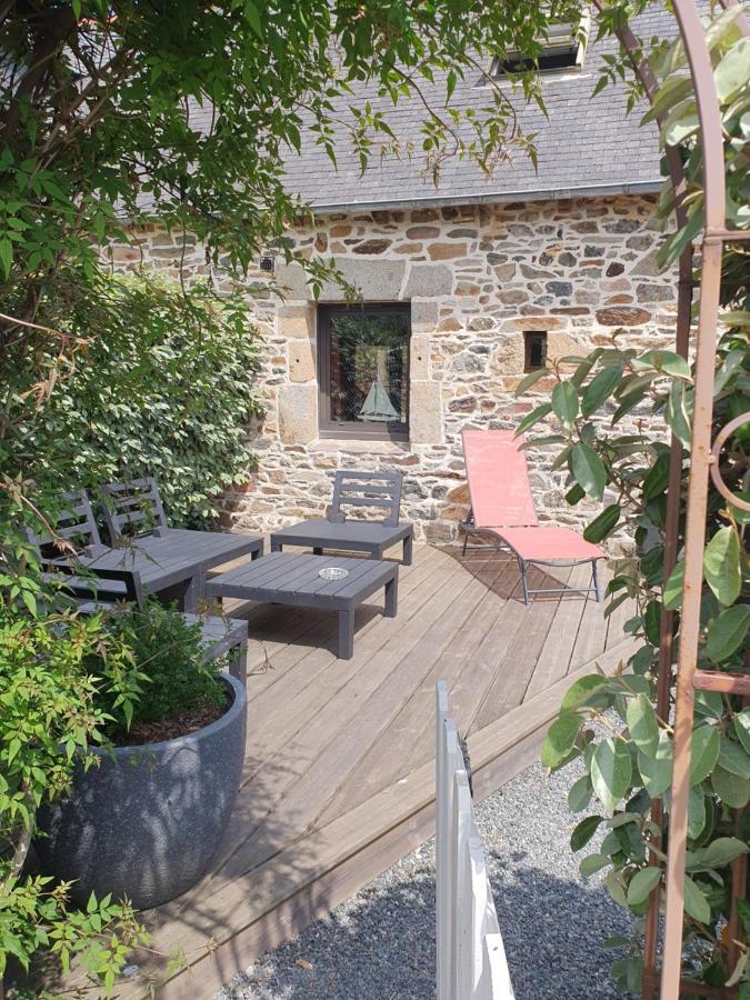 Ferienwohnung Kervig House Ty Laouen Paimpol Exterior foto