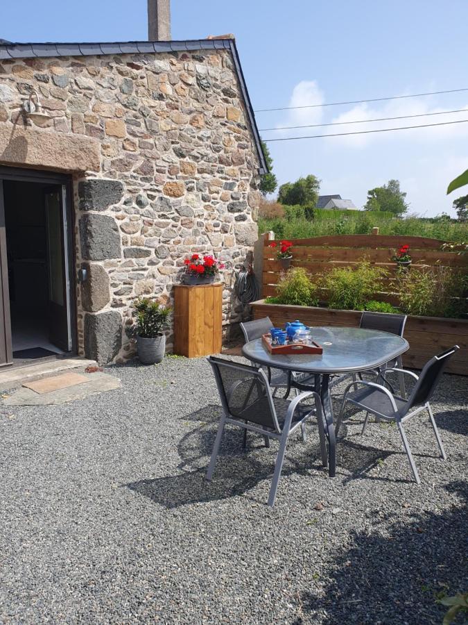 Ferienwohnung Kervig House Ty Laouen Paimpol Exterior foto